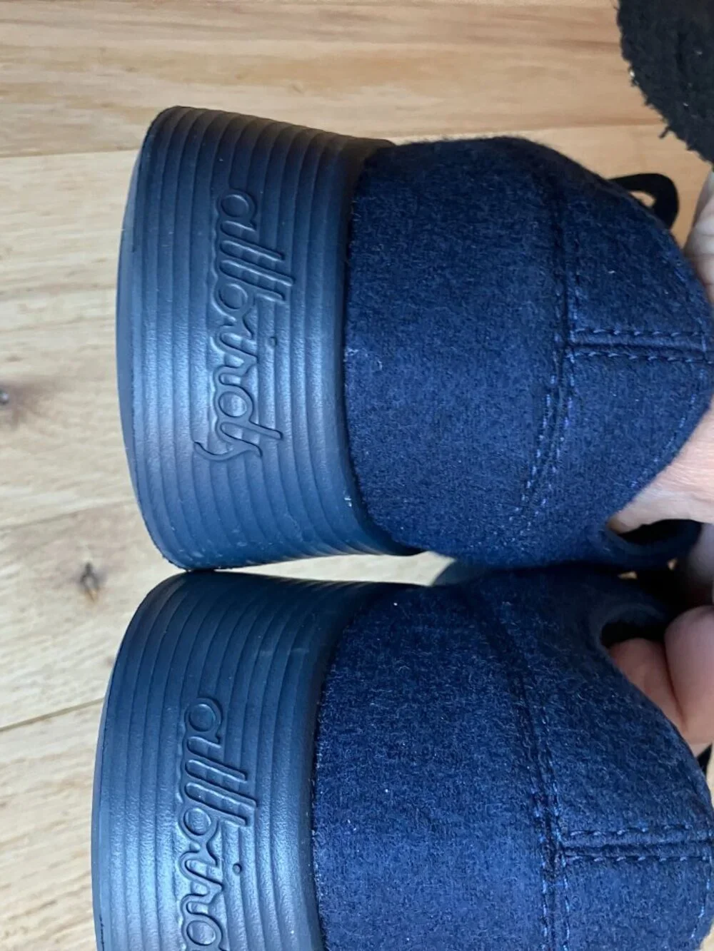 Allbirds Women's Wool Runner Go 2, in Deep Navy, size 9